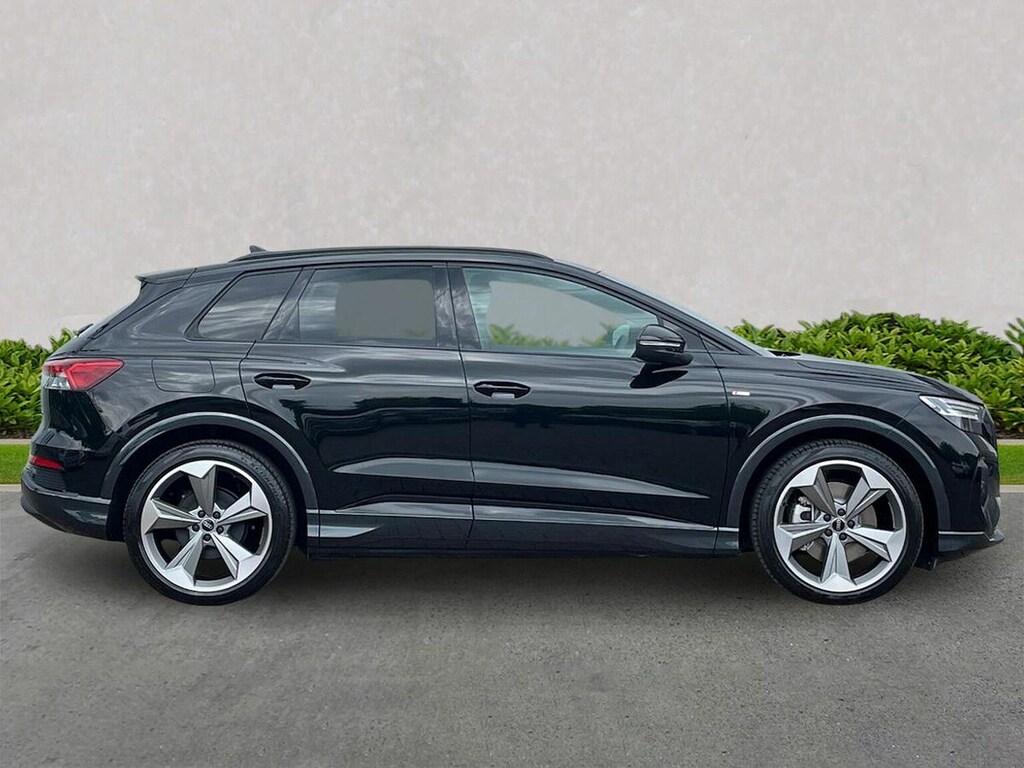 Audi Q4 E Tron 210Kw 45 82Kwh Black Edition Tech Pack Black #3