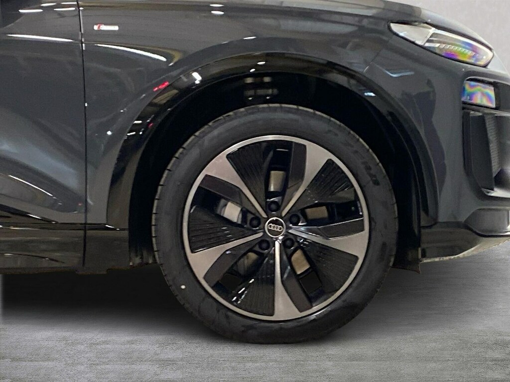 Audi Q6 E-Tron 100Kwh Black Edition Suv Quattro Grey #6