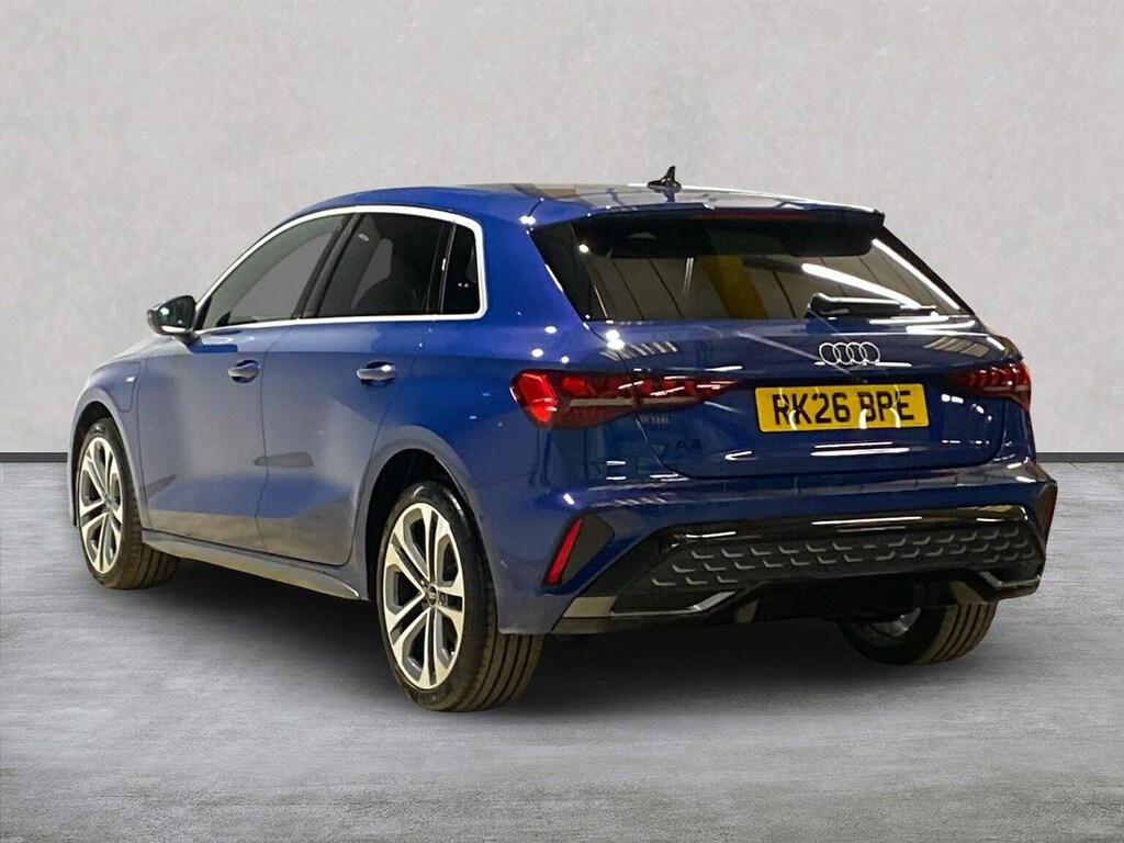 Audi A3 1.5 Tfsi E 204 S Line S Tronic RK26BPE Blue #2