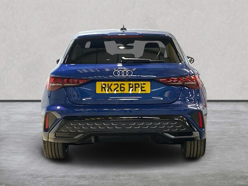 Audi A3 1.5 Tfsi E 204 S Line S Tronic RK26BPE Blue #4