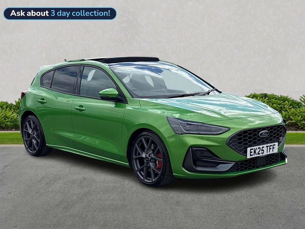 Ford Focus 2.3T Ecoboost St Hatchback Euro 6 Green