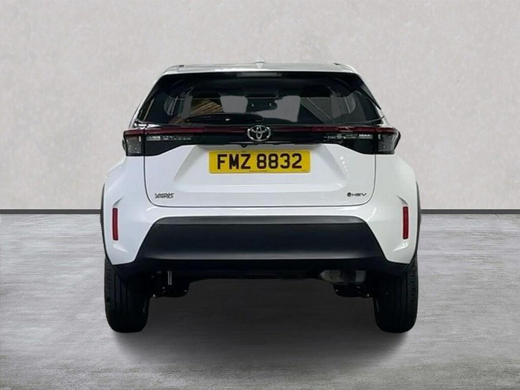 Toyota Yaris Cross 1.5 Vvt-h Icon Suv Hybrid E-cvt Euro 6 White #4