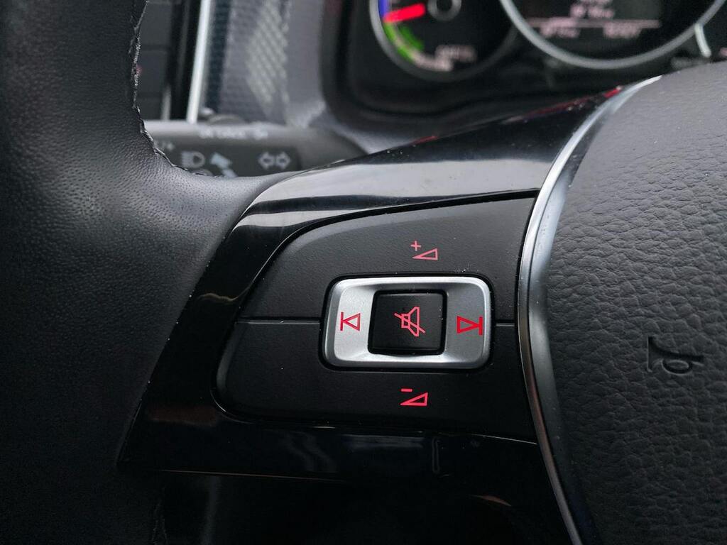 Volkswagen e-Up Volkswagen Up E-up 82 Ps Motor Blue #22