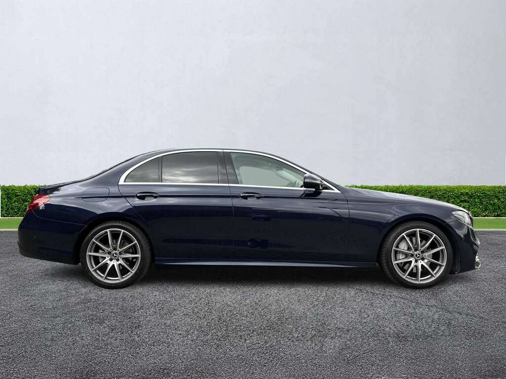 Mercedes-Benz E Class E220d Amg Line Edition Premium 9G-tronic Blue #3