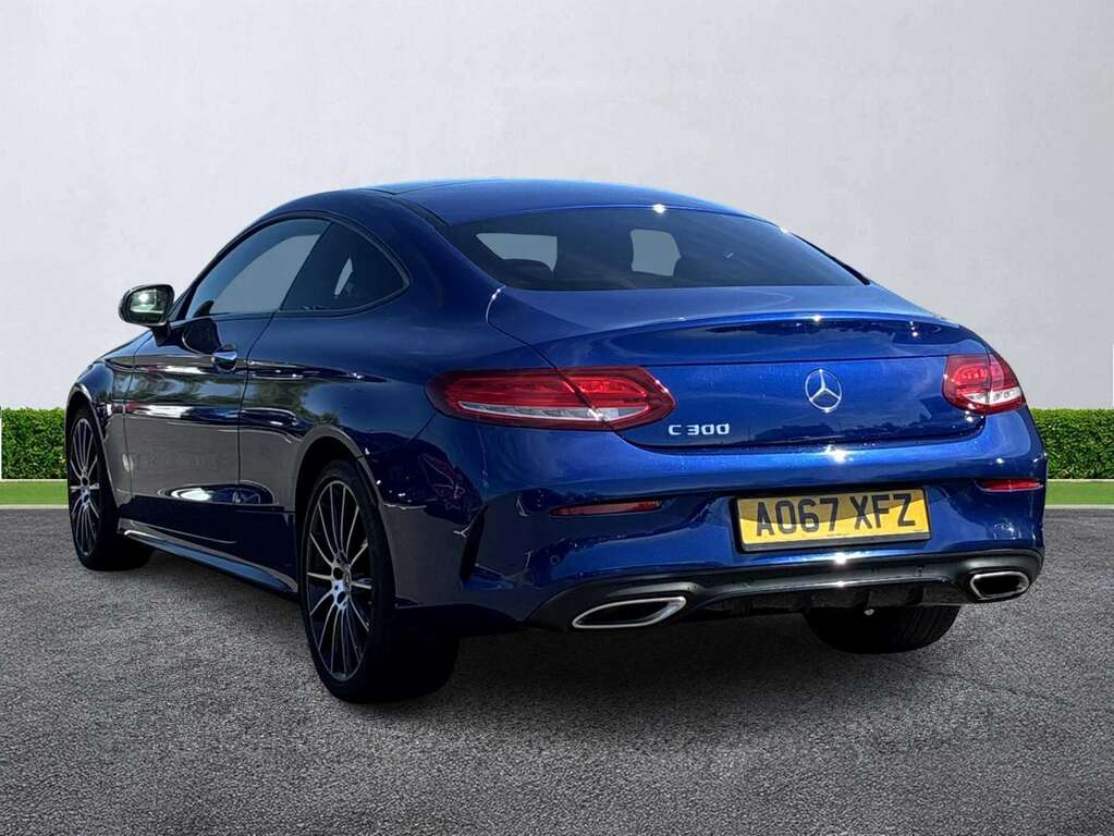 Mercedes-Benz C Class C300 Amg Line Premium Plus 9G-tronic Blue #2