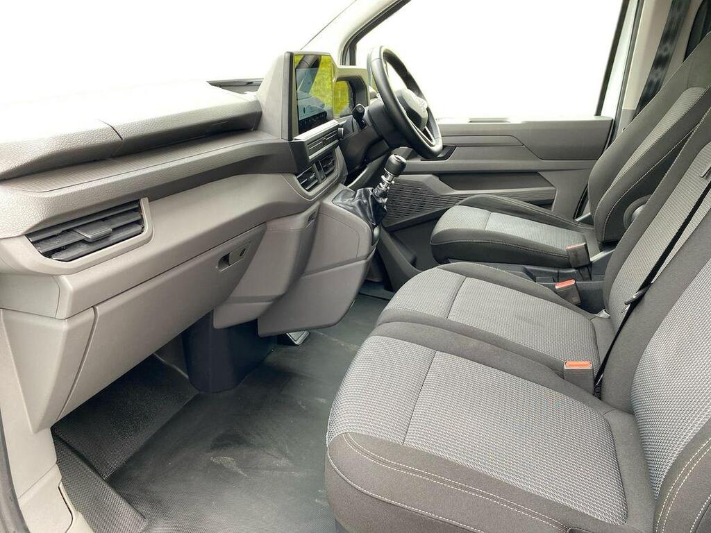 Volkswagen Transporter 2.0 Tdi T28 Commerce Pro Panel Van Manu