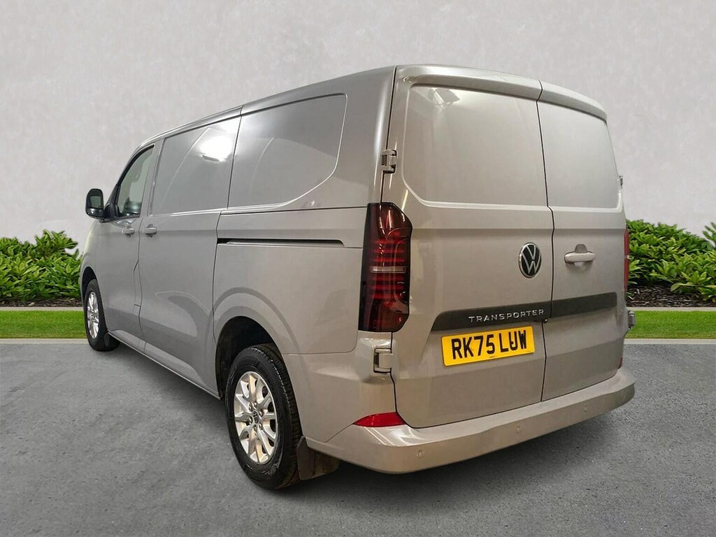Volkswagen Transporter 2.0 Tdi T28 Commerce Pro Panel Van Manu