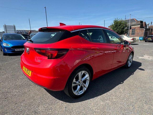 Vauxhall Astra 1.6 Cdti Blueinjection Sri Nav Hatchback Diese Red #3