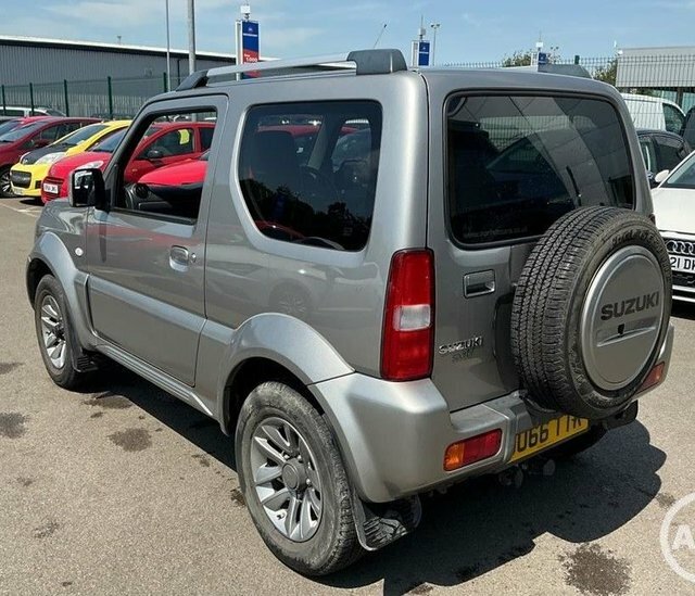 Suzuki Jimny 1.3 Vvt Sz4 Suv 4Wd Euro 6 85 P Silver #2