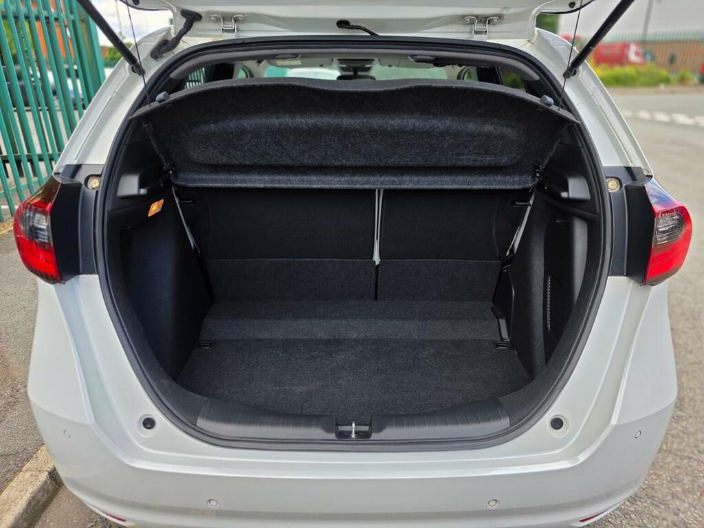 Honda Jazz 1.5 I-mmd Hybrid Sr Ecvt Grey #41