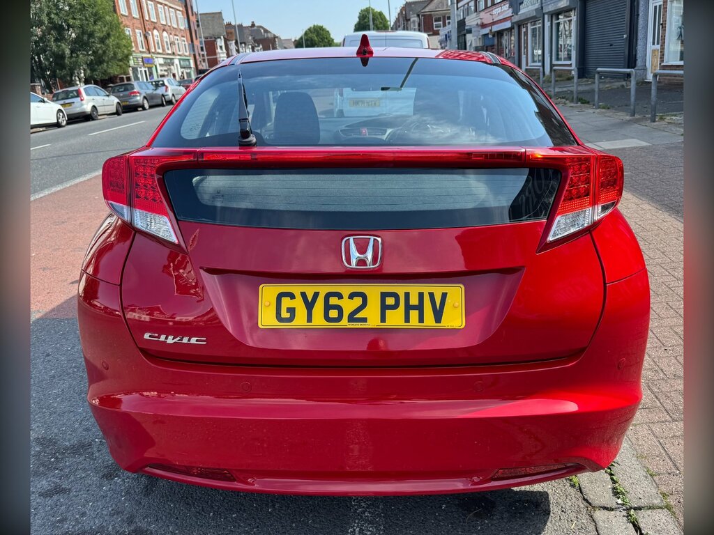Honda Civic 1.8 I-vtec Ex Hatchback Euro 5 14 White #7
