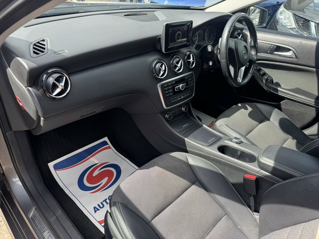 Mercedes-Benz A Class 1.5 A180 Cdi Sport Euro 5 Ss 2013 White #9