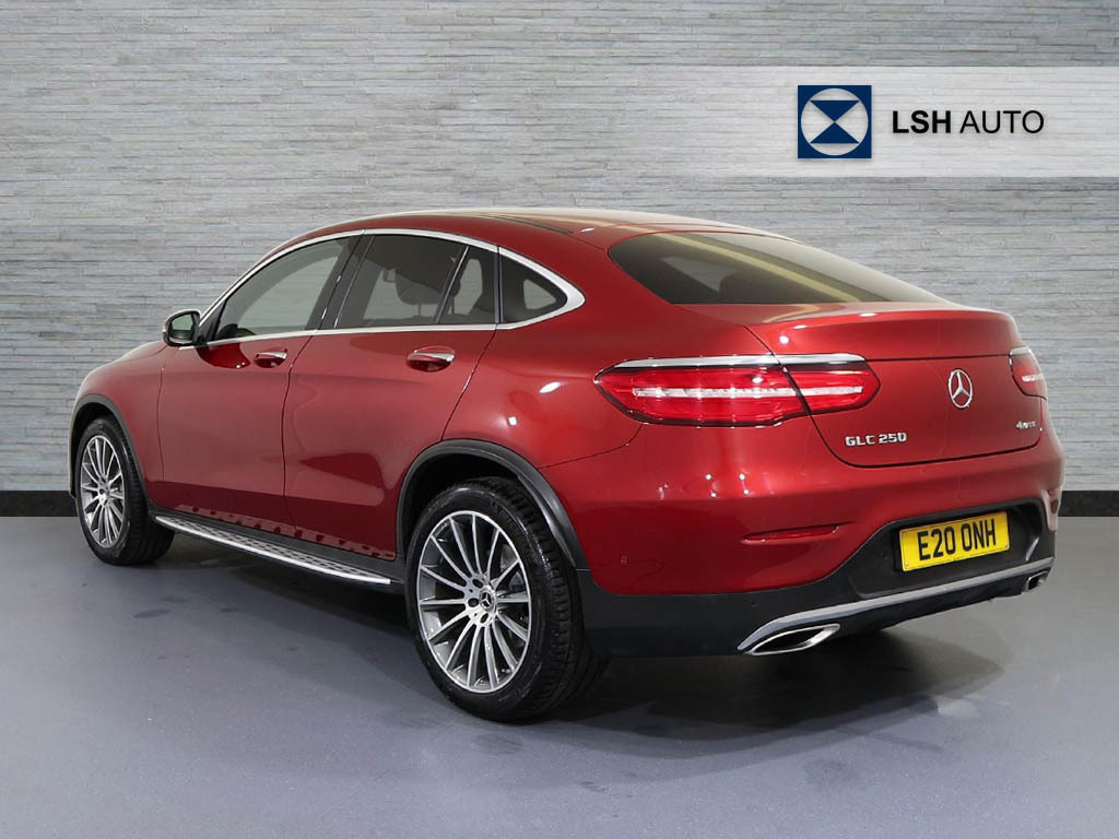 Mercedes-Benz GLC Class Glc 250 4Matic Amg Line Premium Plus 9G-tronic Red #2