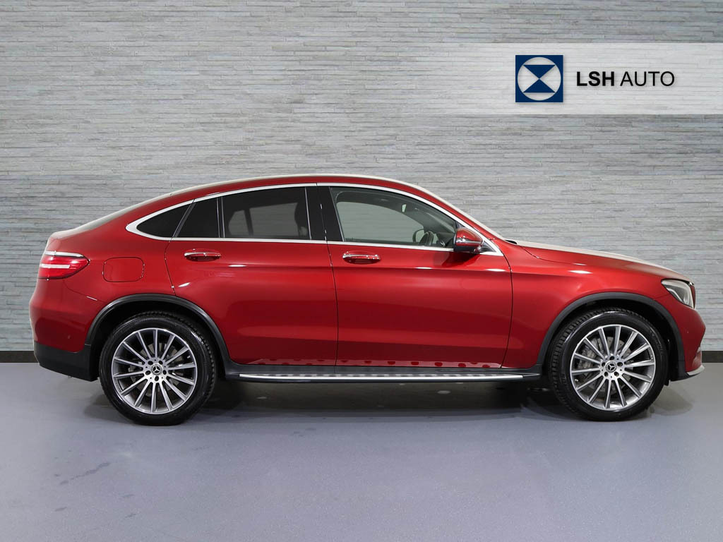 Mercedes-Benz GLC Class Glc 250 4Matic Amg Line Premium Plus 9G-tronic Red #3