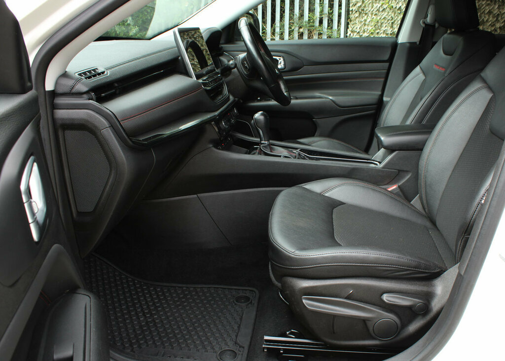 Jeep Compass 1.3 Gse T4 11.4Kwh S Suv Plug-in Hybrid Black #36
