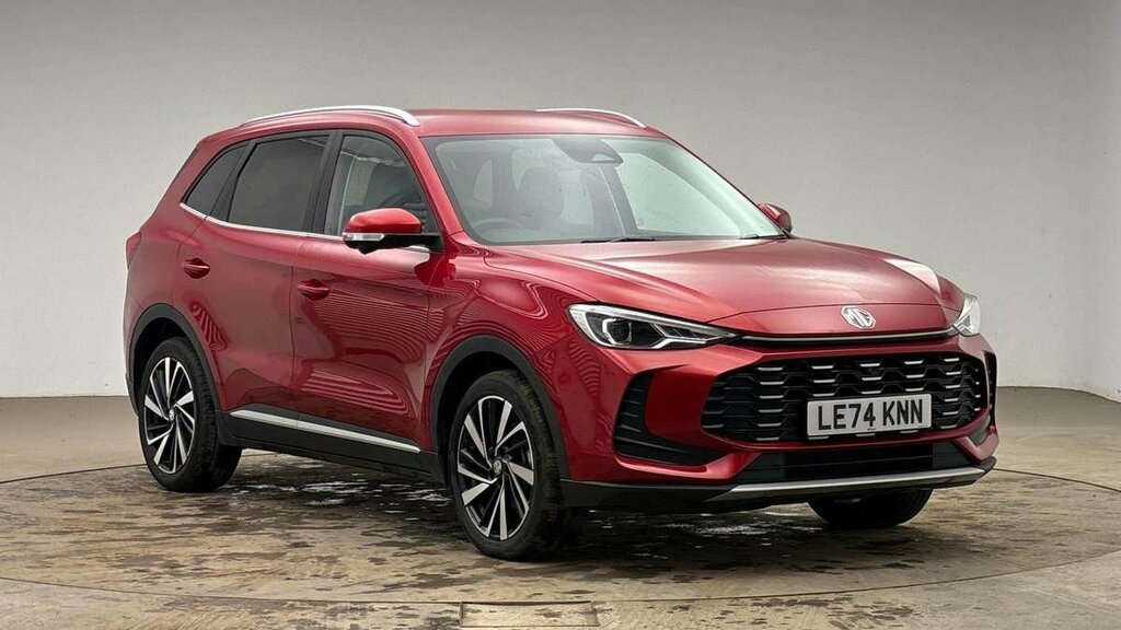 MG ZS Hybrid Trophy Red