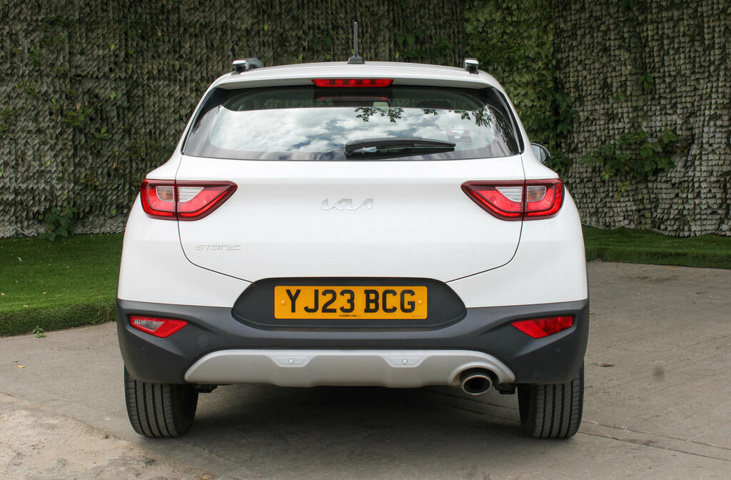 Kia Stonic 2 White #5