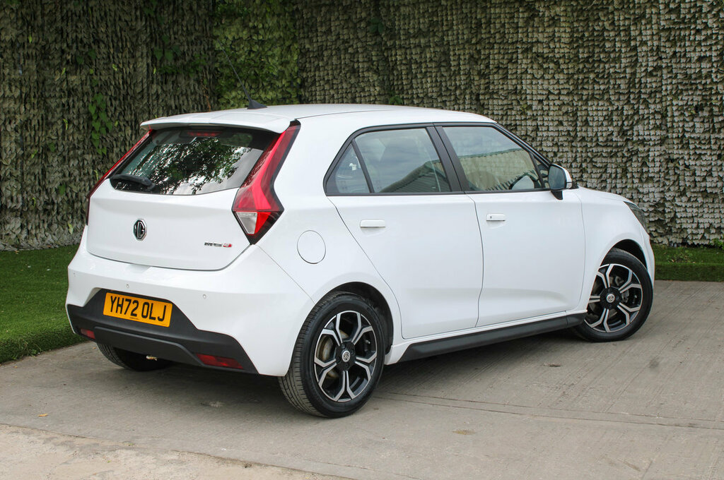 MG MG3 Excite White #4