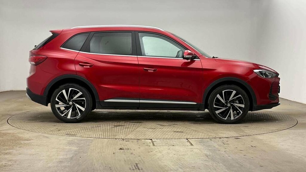MG ZS Hybrid Trophy Red #5