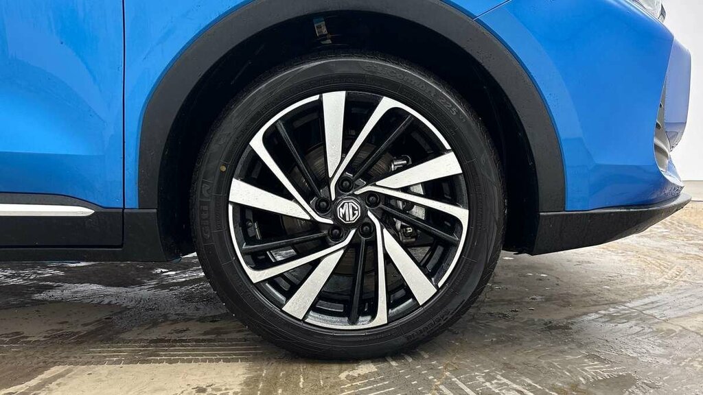 MG ZS Hybrid Trophy Blue #6
