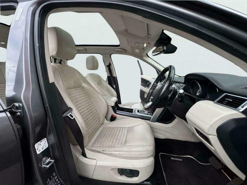 Land Rover Discovery Sport Td4 Se Tech White #27