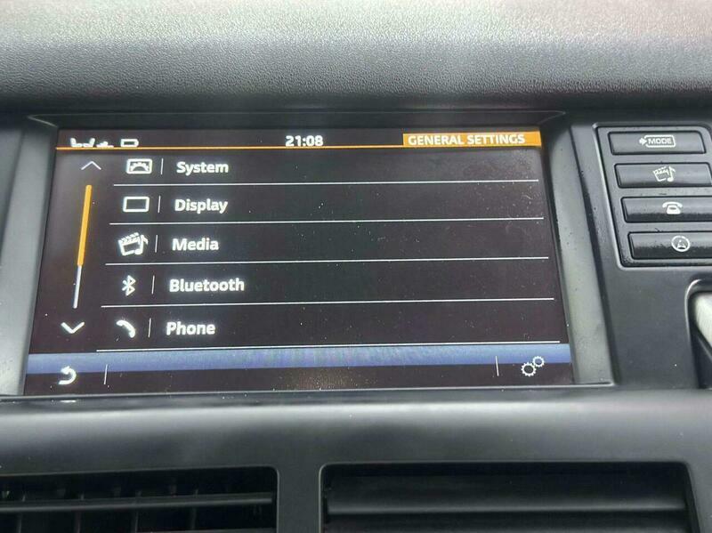 Land Rover Discovery Sport Td4 Se Tech White #55