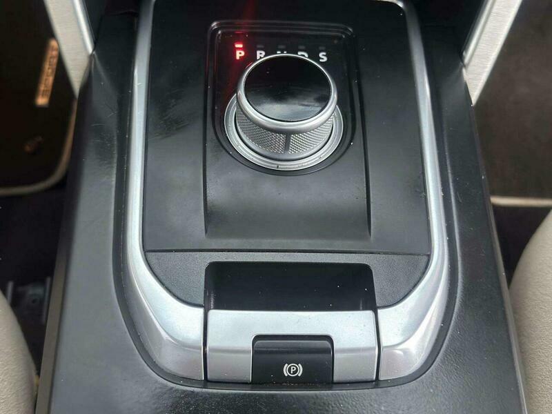 Land Rover Discovery Sport Td4 Se Tech White #41