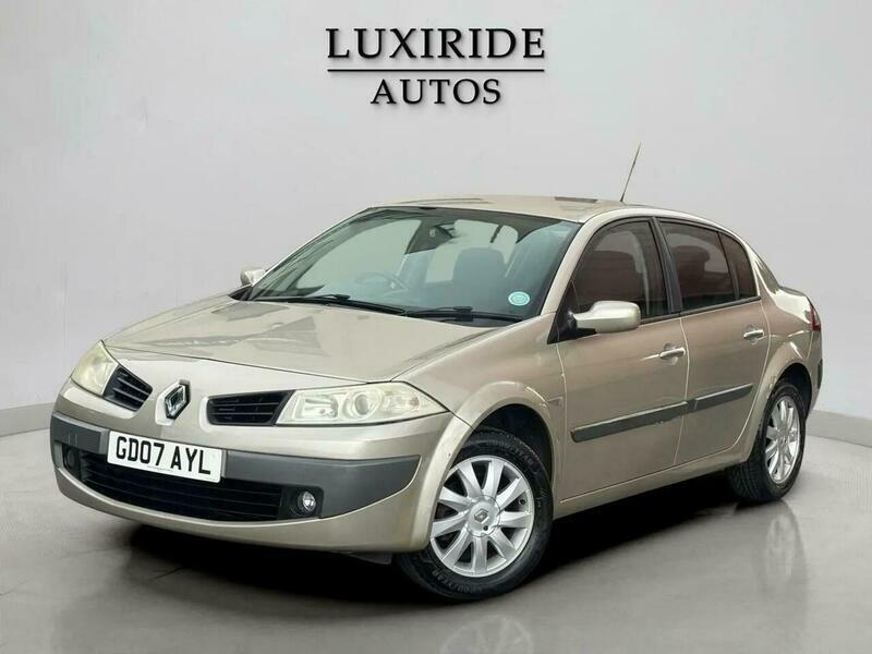 Renault Megane 1.6 Vvt Dynamique Proactive Gold #3
