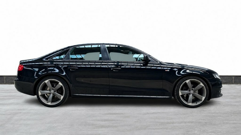 Audi A4 2L Black Edition Black #3