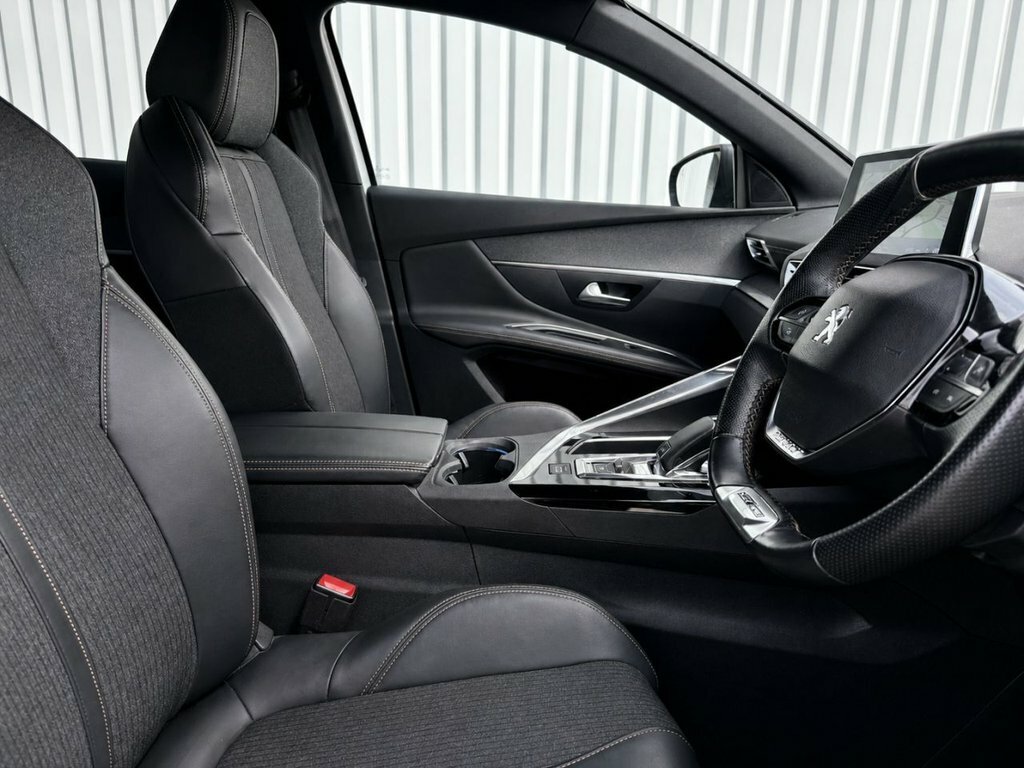 Peugeot 5008 1.6L Gt Line Grey #5