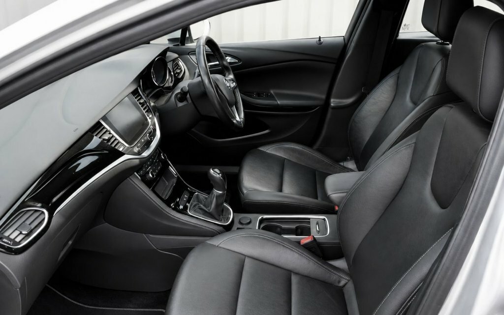 Vauxhall Astra 1.6L Elite Nav DU19JZO Silver #5