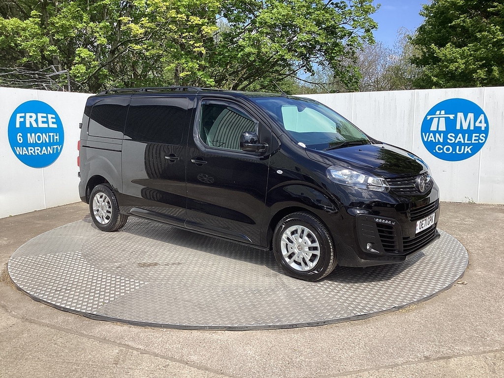 Vauxhall Vivaro Turbo D 3100 Sportive Swb L R A C Euro 6 U7982 U Black