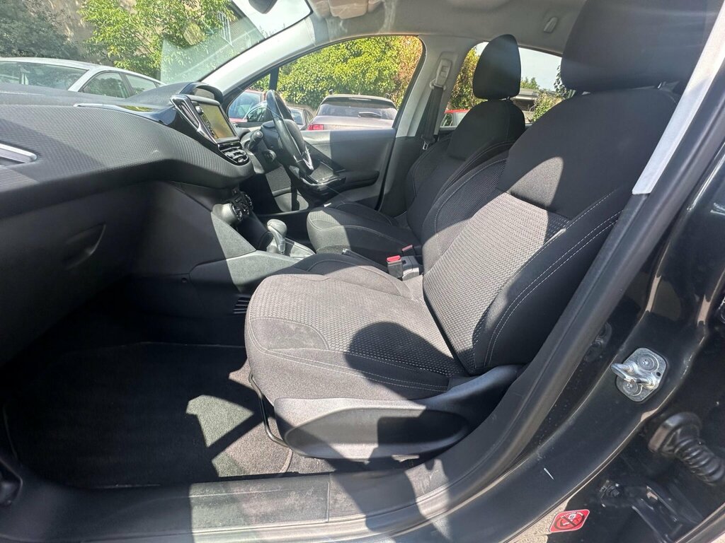 Peugeot 208 1.0 Puretech Access Ac Hatchback Man White #12