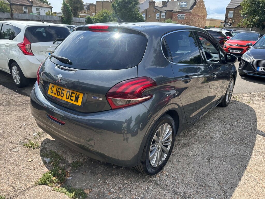 Peugeot 208 1.2 Puretech Allure Eat Euro 6 Ss Grey #6