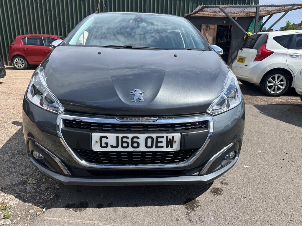 Peugeot 208 1.2 Puretech Allure Eat Euro 6 Ss Grey #2