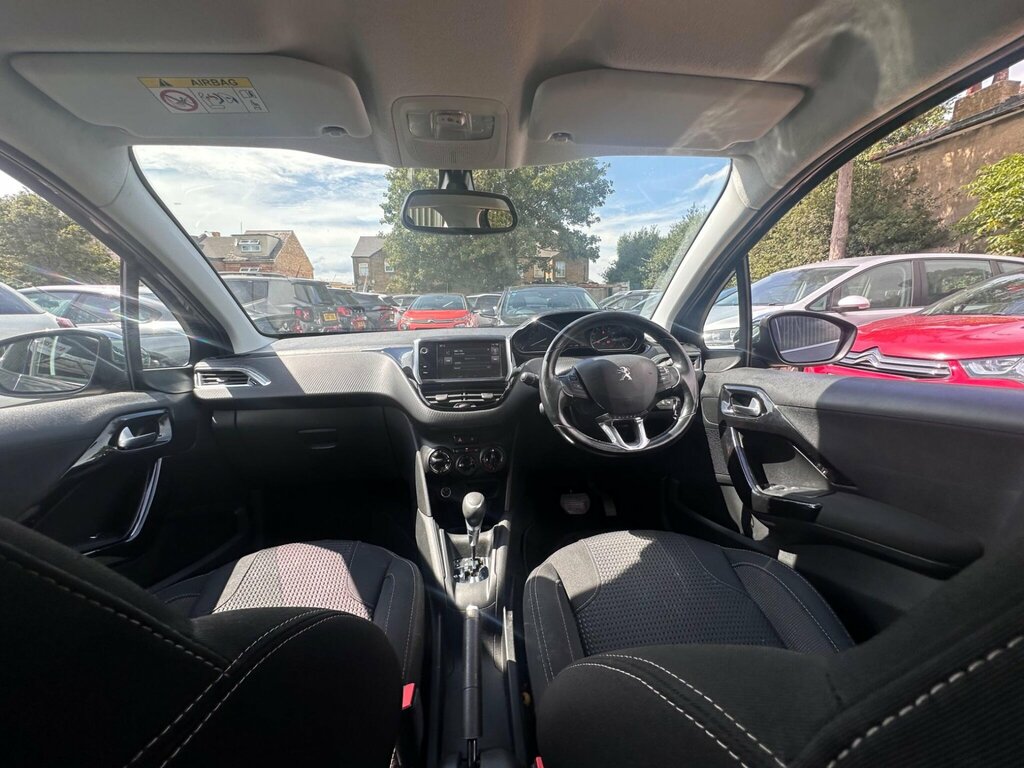 Peugeot 208 1.0 Puretech Access Ac Hatchback Man White #16