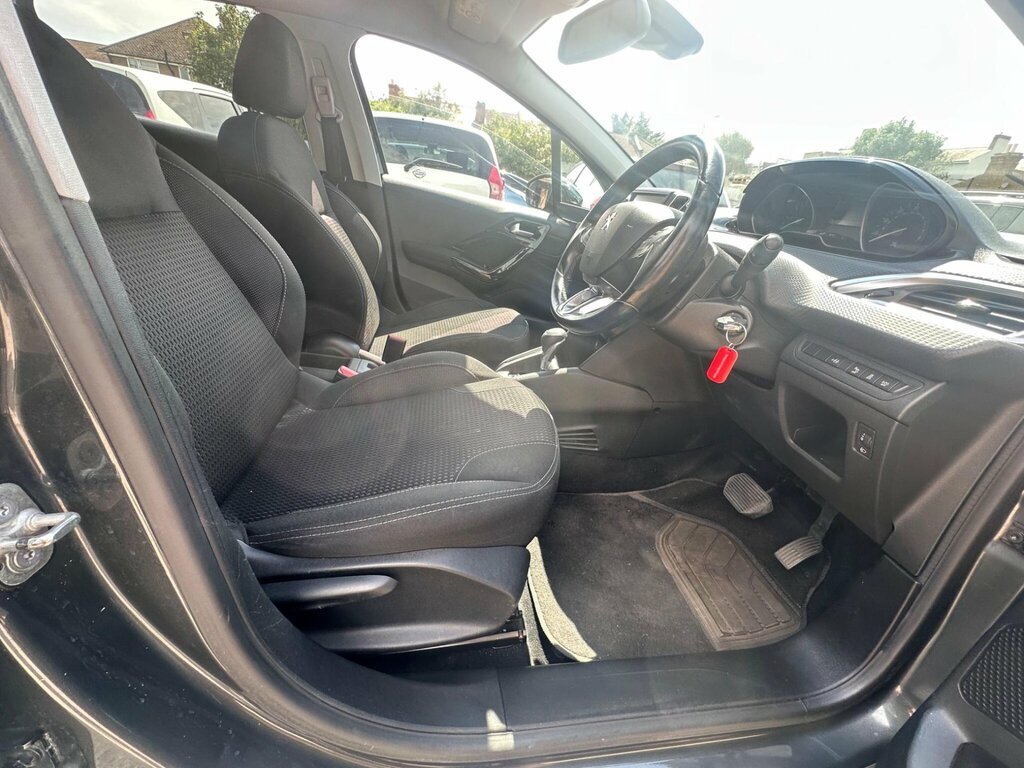 Peugeot 208 1.0 Puretech Access Ac Hatchback Man White #9