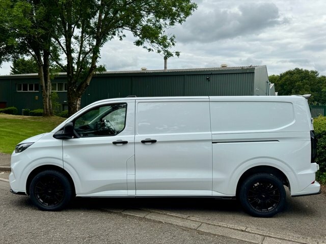 Ford Transit Custom 2024 2.0 320 Ecoblue Leader Panel Van M YP24TVN White #4