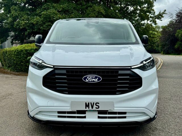 Ford Transit Custom 2024 2.0 320 Ecoblue Leader Panel Van M YP24TVN White #2