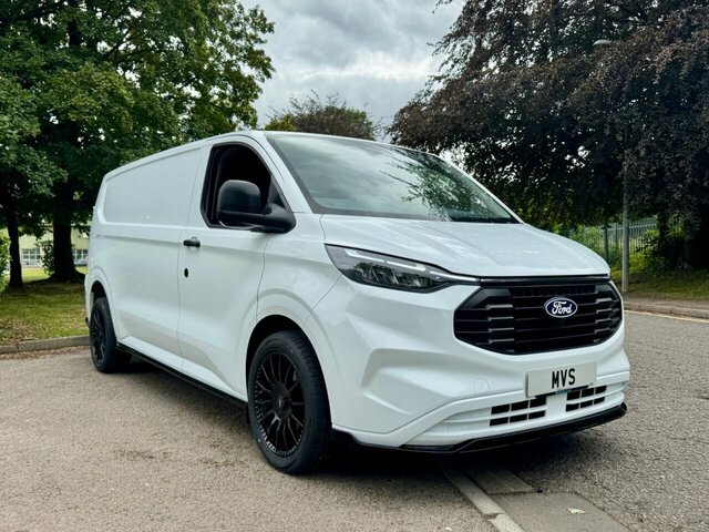 Ford Transit Custom 2024 2.0 320 Ecoblue Leader Panel Van M White