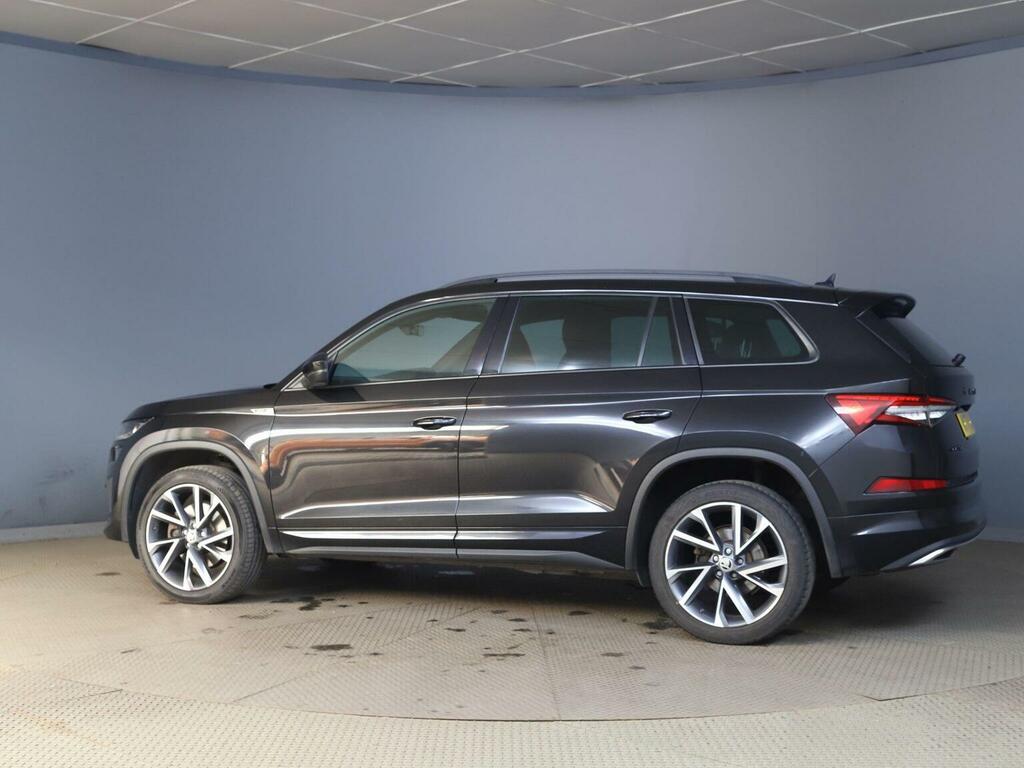 Skoda Kodiaq 2.0 Tdi Sportline Dsg 4Wd Euro 6 Ss 7 Seat Black #5