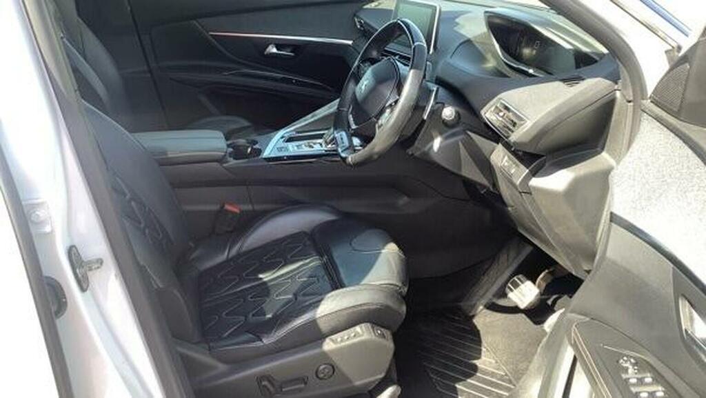 Peugeot 5008 Allure Black #11
