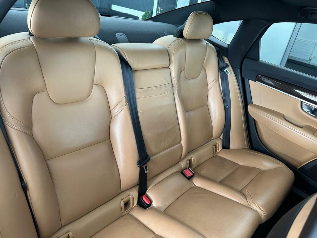 Volvo S90 2.0Td 190Bhp D4 Momentum Ss 4-Door Saloon Grey #36