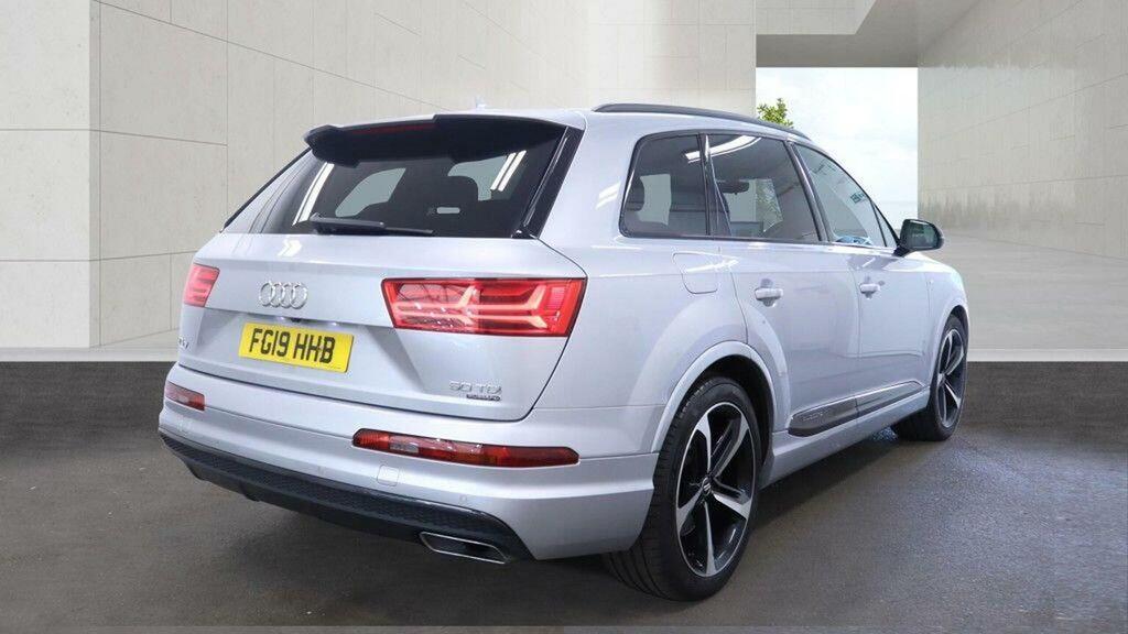 Audi Q7 3.0 Tdi V6 50 Black Edition Tiptronic Quattro Euro Silver #6