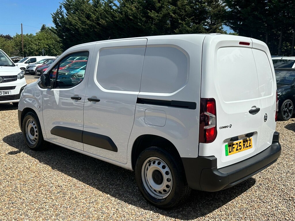 Vauxhall Combo-e Life 52Kwh Prime Swb 11Kw Charger #3