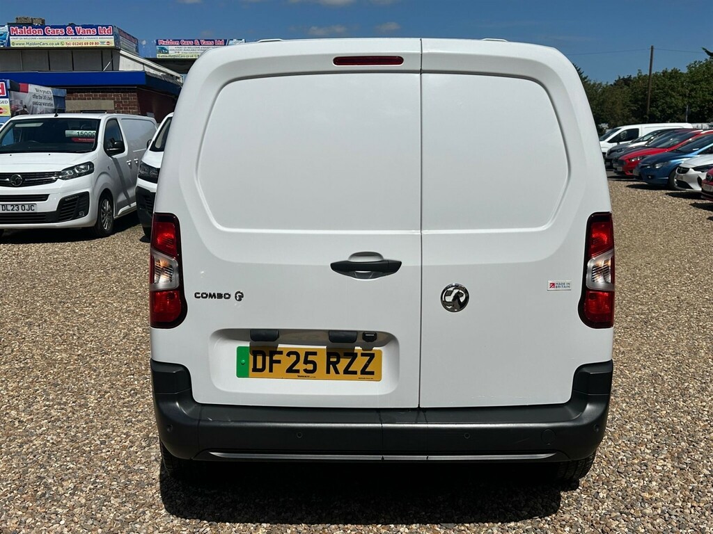 Vauxhall Combo-e Life 52Kwh Prime Swb 11Kw Charger #4