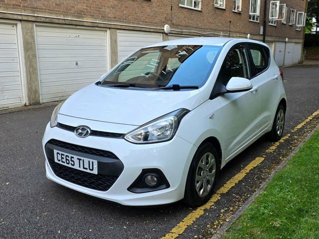 Hyundai I10 Se Hatchback White #3