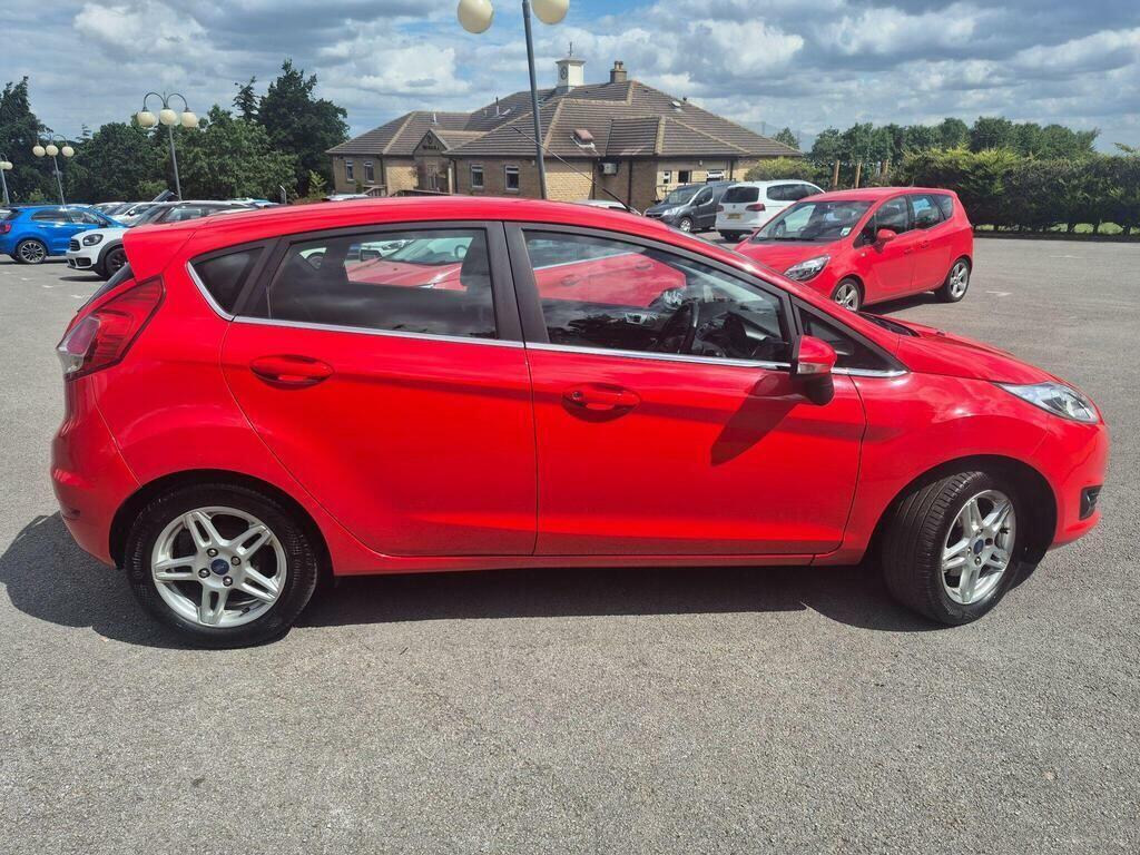 Ford Fiesta 1.25 Zetec Euro 5 Red #6