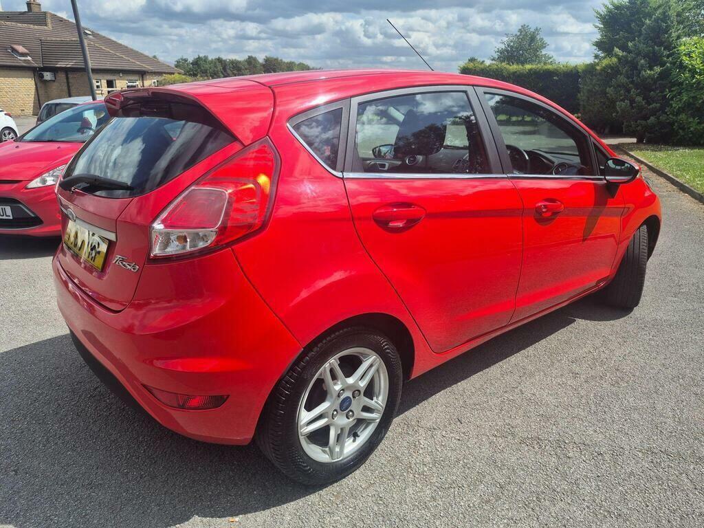 Ford Fiesta 1.25 Zetec Euro 5 Red #3