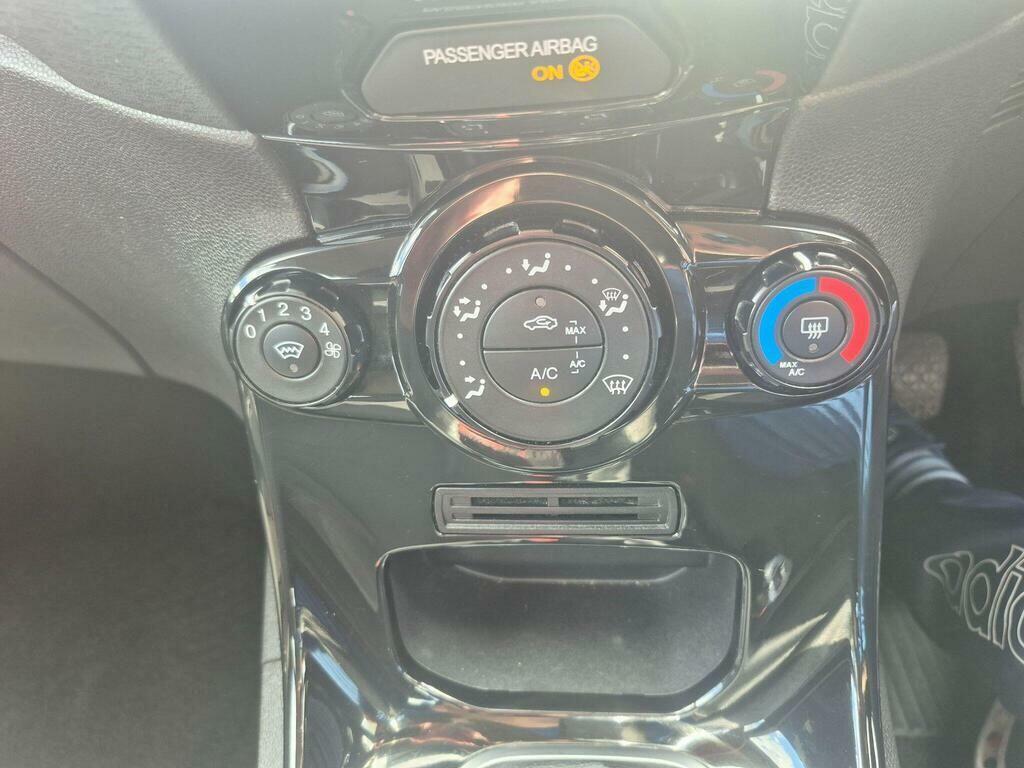 Ford Fiesta 1.0T Ecoboost Titanium Euro 5 Ss Blue #22